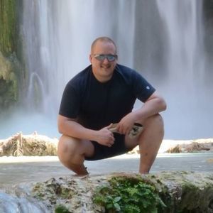 Meet your Posher, Eric